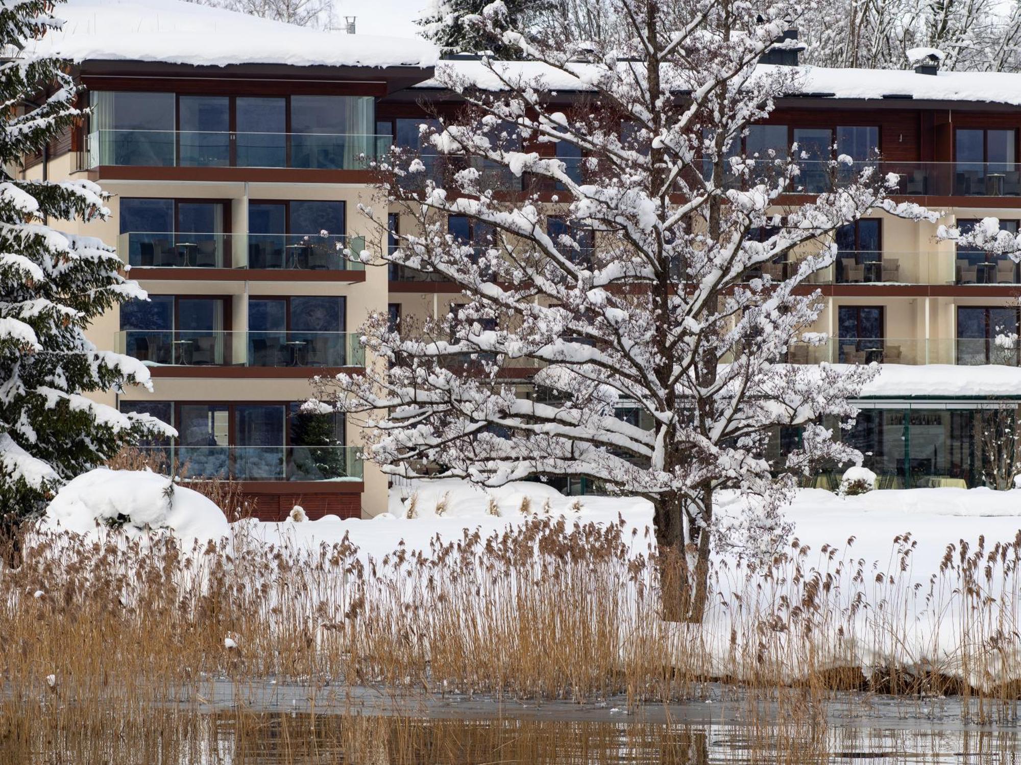 Seehotel Restaurant Lackner Mondsee Exterior photo
